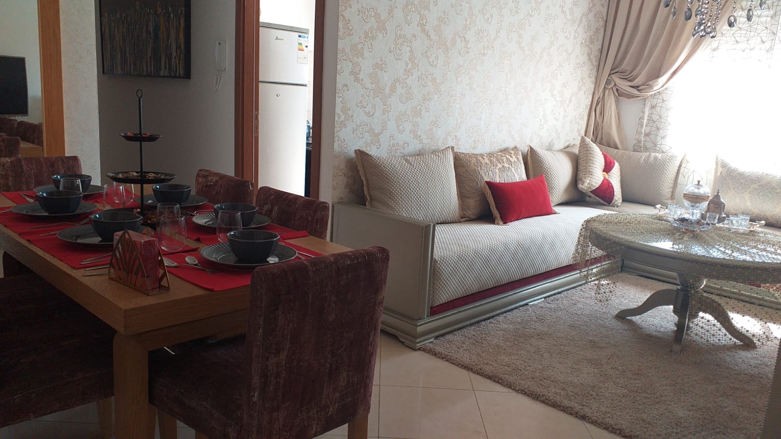 Séjour d'une appartement économique à Ain Aouda