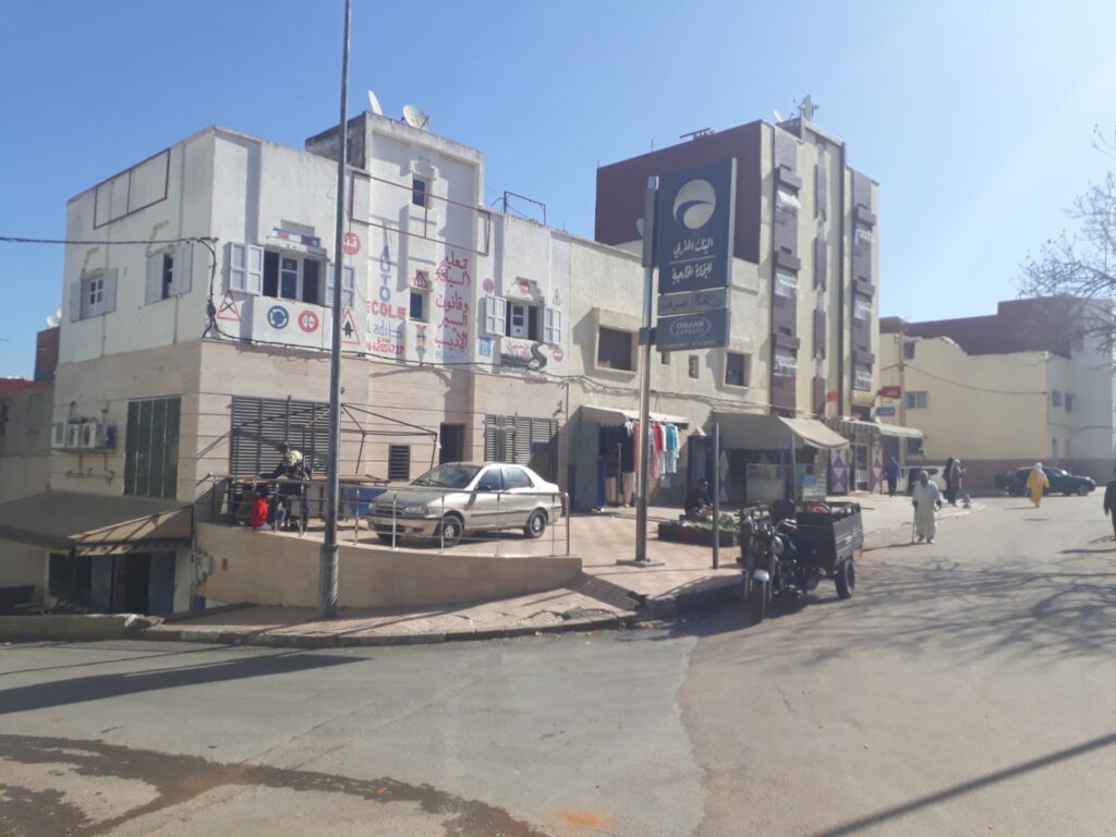 Local commercial en location avec pas de porte situé à Bd Jbel Raissi / Rabat